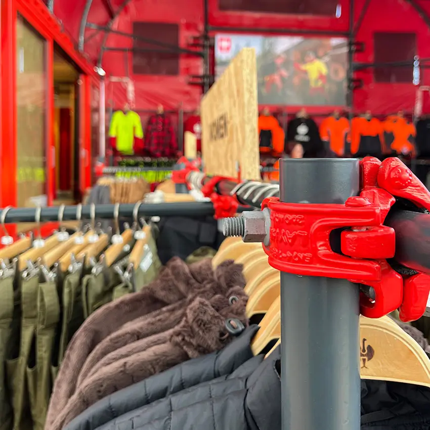 messebau-Outdoor-DLGWaldtage-Strauss_workwear-Lichtenau-winkels_interior-2025_6