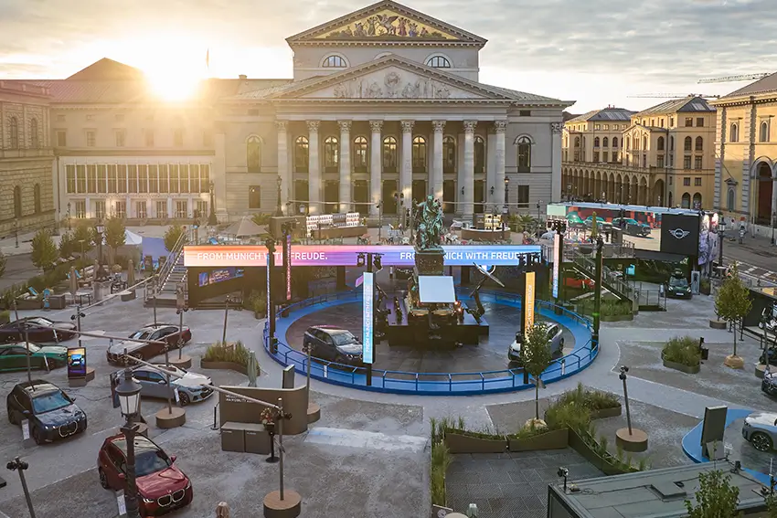 messebau-Outdoor-IAA-BayerischeMotorenWerke-Muenchen-winkels_interior-2025_3