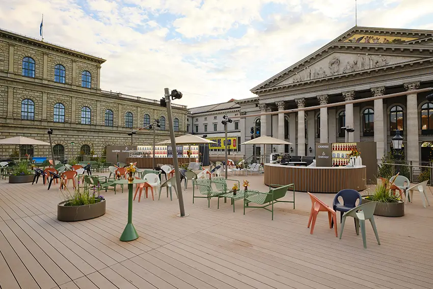 messebau-Outdoor-IAA-BayerischeMotorenWerke-Muenchen-winkels_interior-2025_8